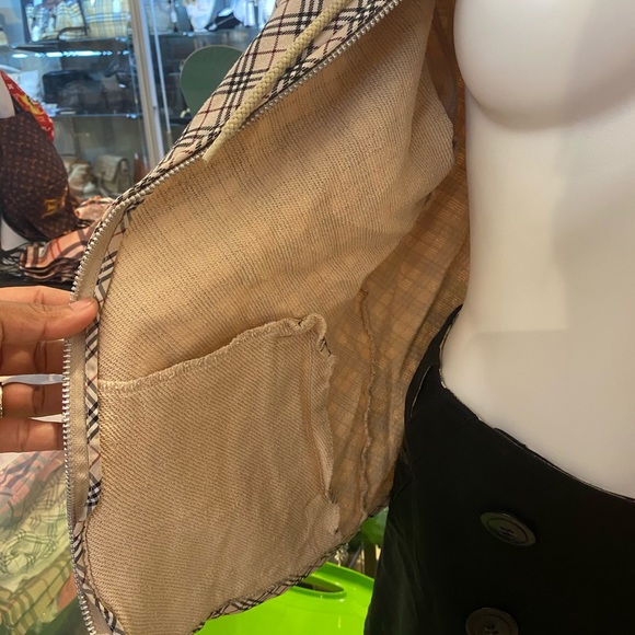 Burberry London zip top with hoodie - Picture 6 of 10